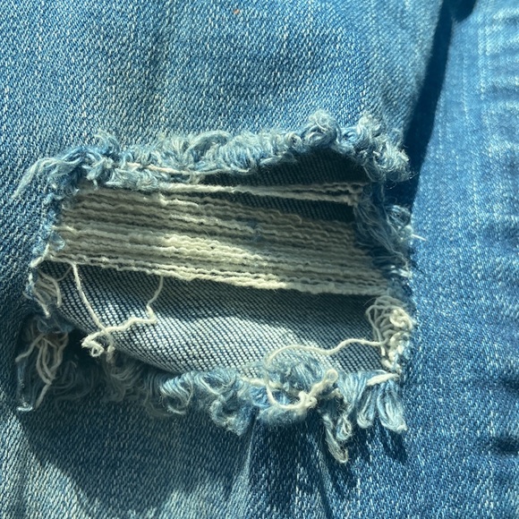 CELLO DISTRESSED DESTROYED RIPPED KNEES HIGH WAIST BLUE JEANS SZ 9 / 29 - Picture 5 of 14